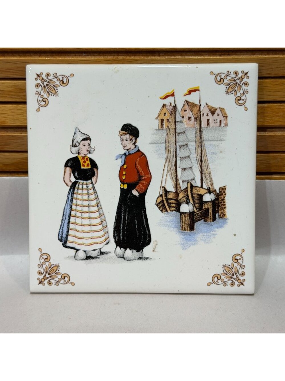 Villeroy & Boch Dutch Boy and Girl Ceramic 4.25" Tile Trivet Made in France 80s